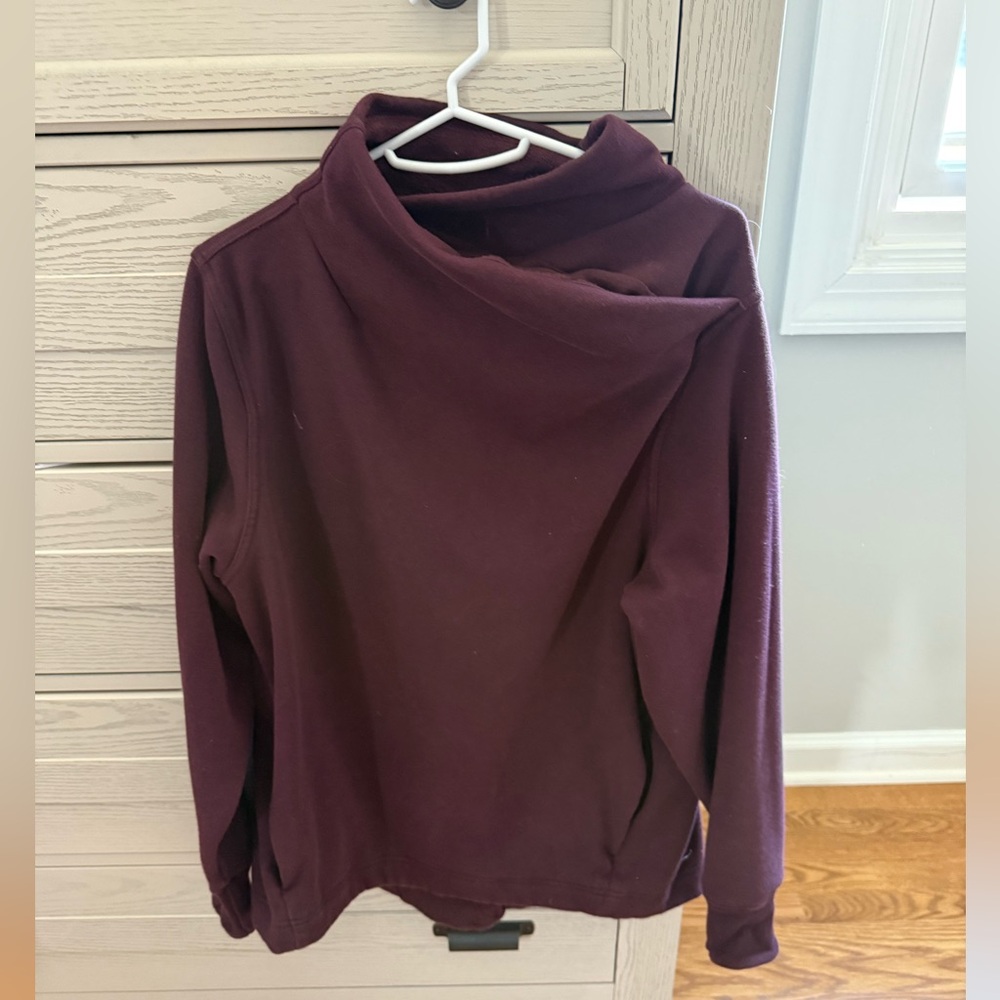 Athleta purple twist sweater size L